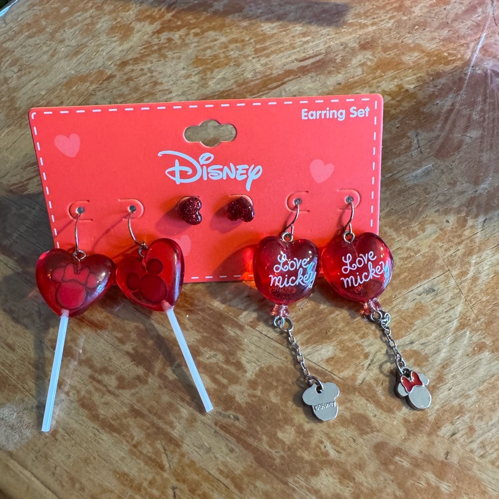 Disney Red Heart Earring Set- sooo cute